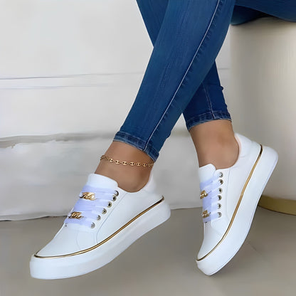 Deziree - Modern women's shoes with platform and chains