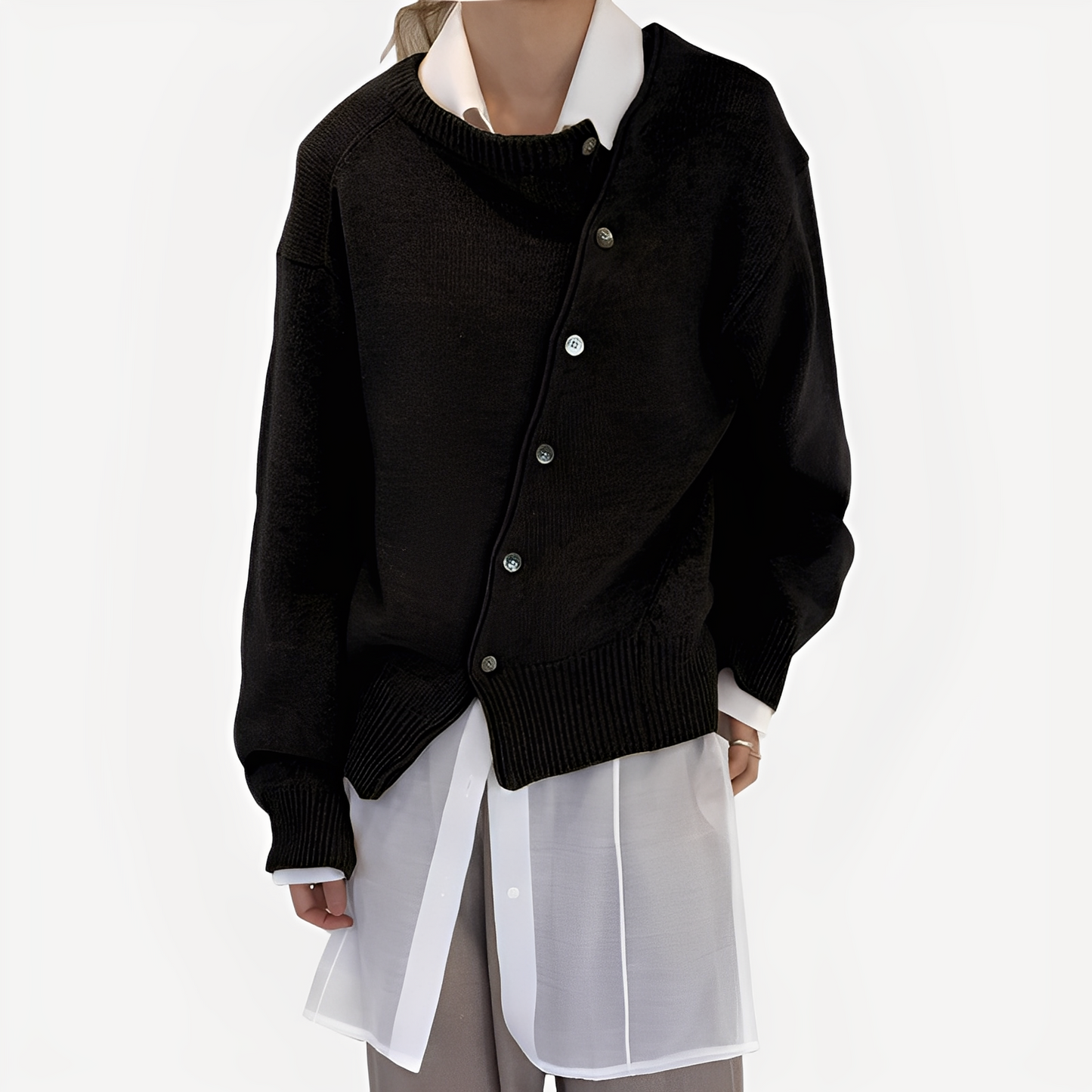 Susanne - stylowy i wygodny sweter narzutka z dzianiny