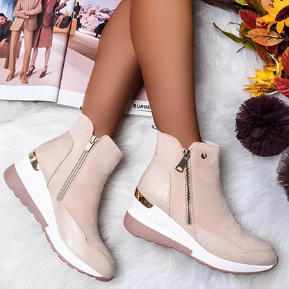 Yancy - Comfortable everyday ankle boots for women