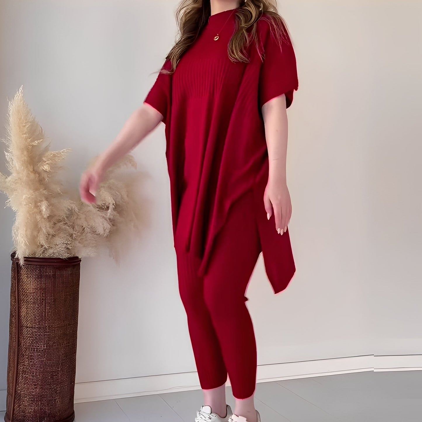 Roxanna - Comfortable, loose-fitting women's knit set in two pieces