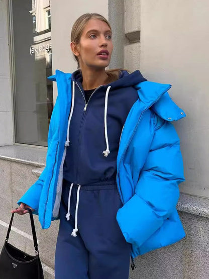 Louisa - krótka kurtka z kapturem i podszewką