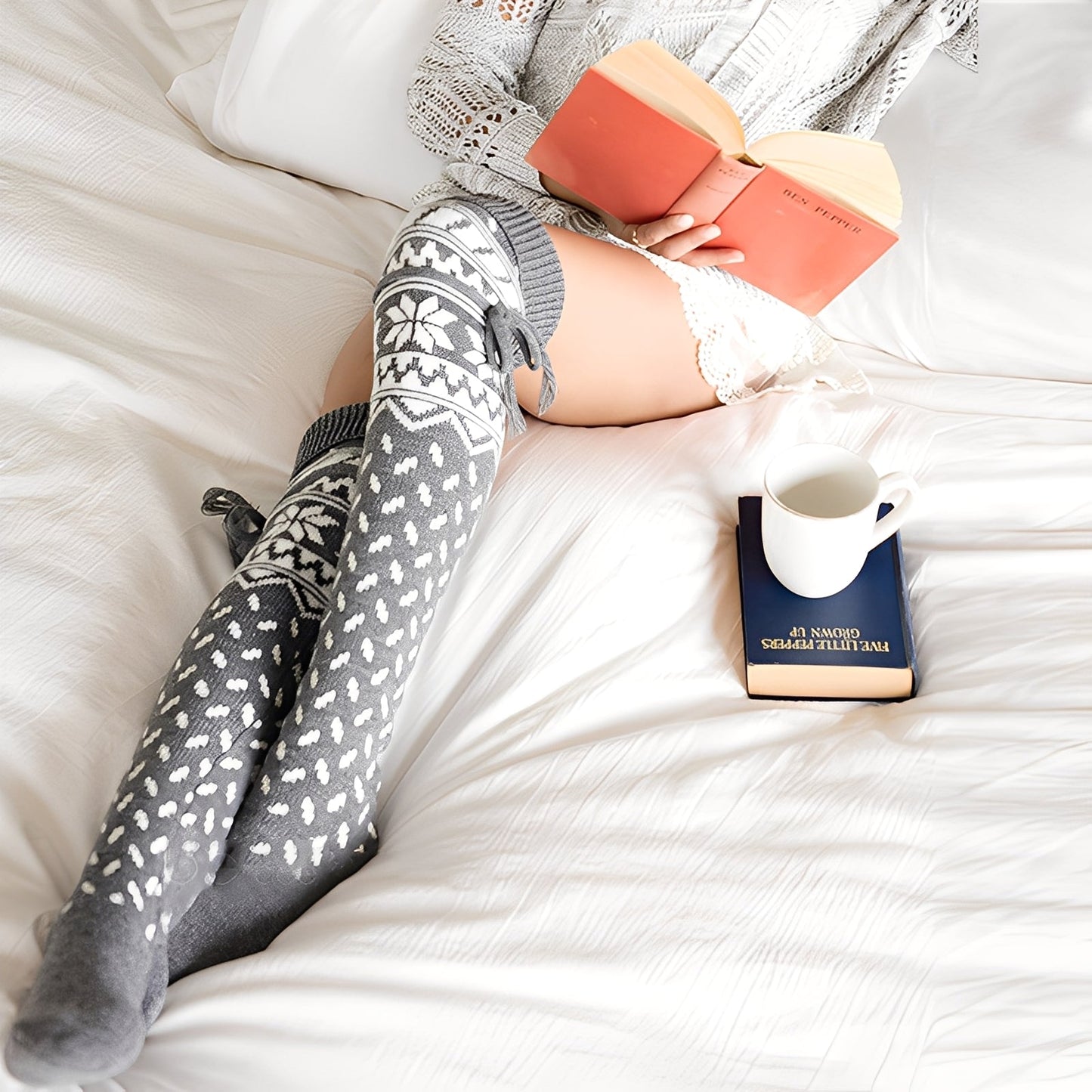 Corinne - Elegante Wollsocken für Damen zu Weihnachten