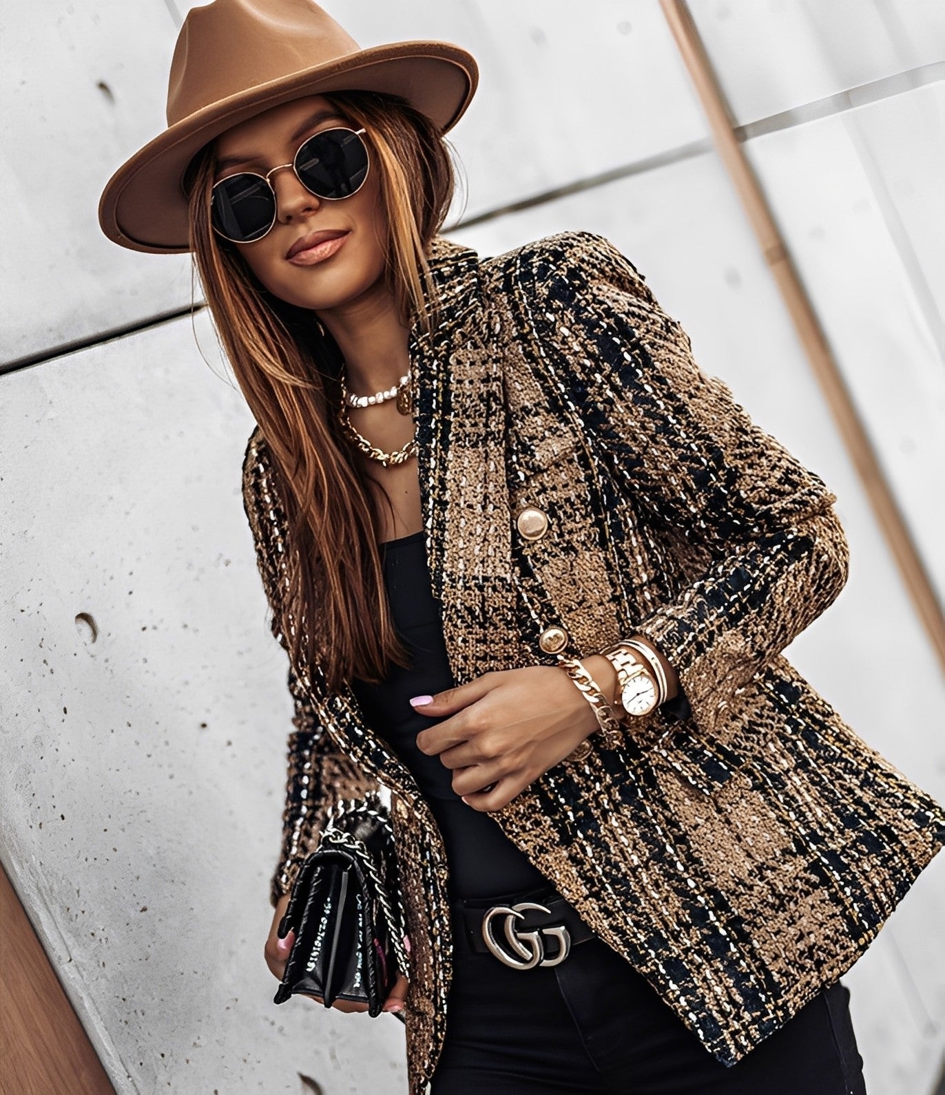 Cheri - Modern, slim-fit women's blazer with check pattern