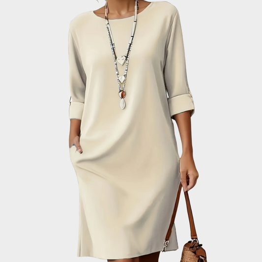 Laure – Luftiges Kleid mit geradem Schnitt und klassischem Design