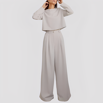 Joslyn - Cozy, casual women's outfit