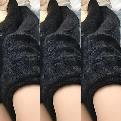 Hailee - Fluffy, knitted over-the-knee socks for women
