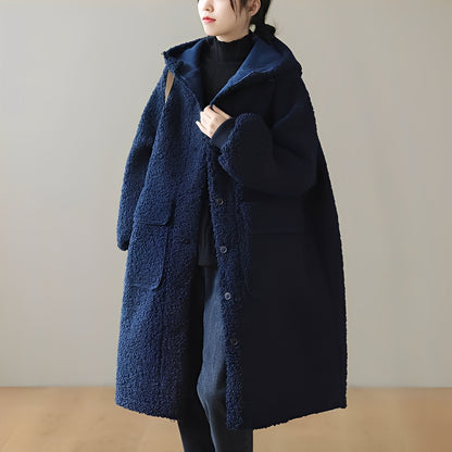 Nydia - Bequemer Damenmantel aus Wolle mit Kapuze