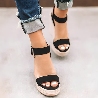 Annalee - Komfortable Damen-Keilsandalen mit Riemen