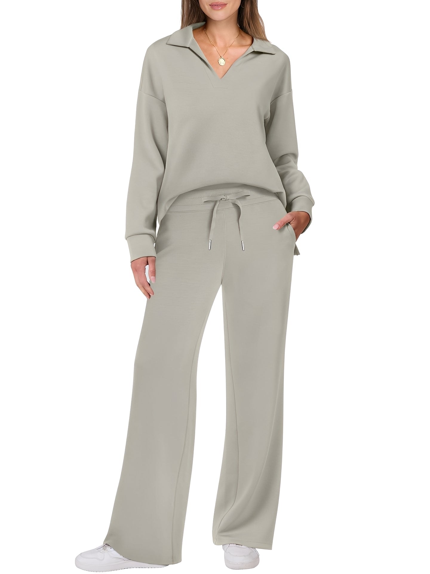 Justina - Comfortable women's set with pullover and pants
