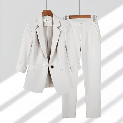 Cassarah - Damenanzug aus Blazer und Hose