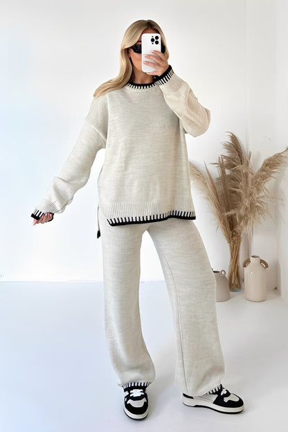 Nicola - Elegancki, lekki zestaw damski