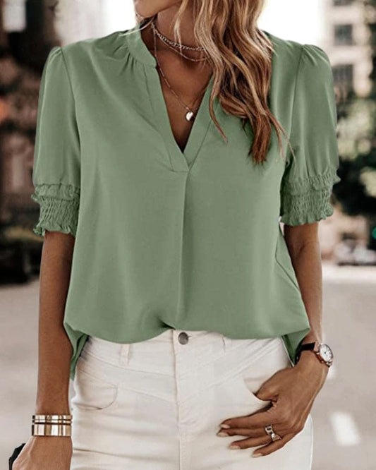 Sophia – Bluse mit V-hals und Kurzen Ärmeln