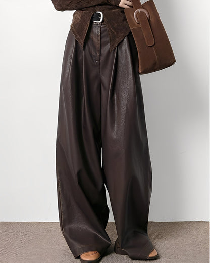 Lora - Klassische Damenhose aus Kunstleder mit hohem Bund