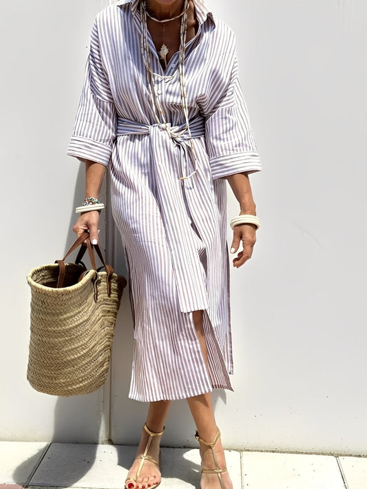 Amélie - Traditionelles Damenkleid mit Streifen