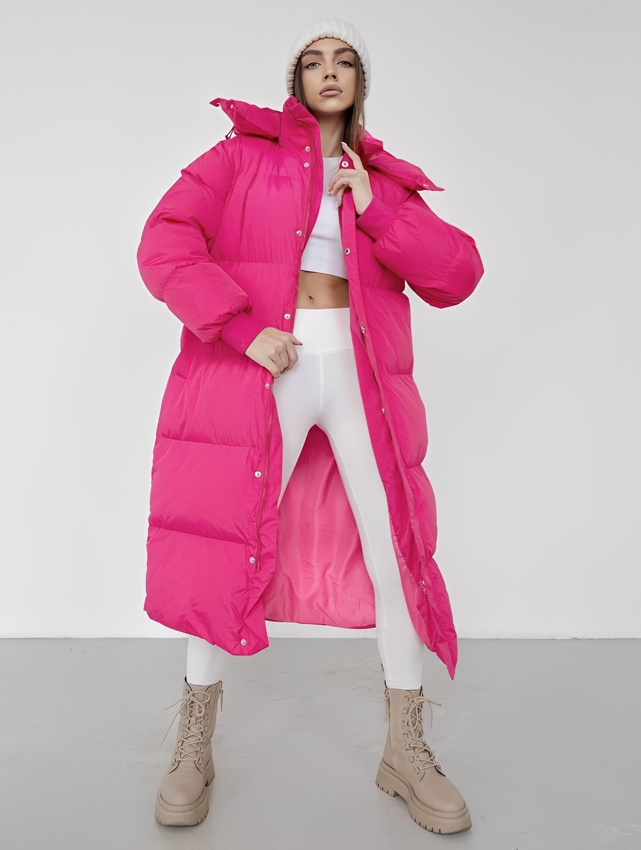 Eloise - Moderner, weit geschnittener Damenmantel mit Kapuze