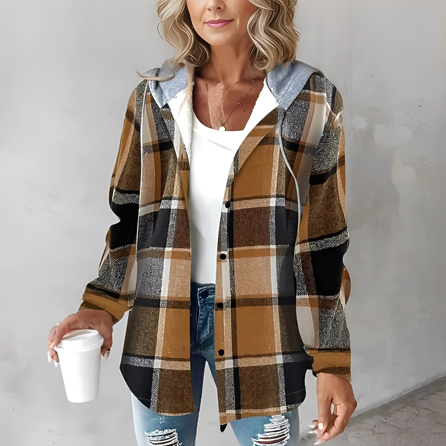 Martina - wygodna wełniana kurtka z kapturem dla kobiet