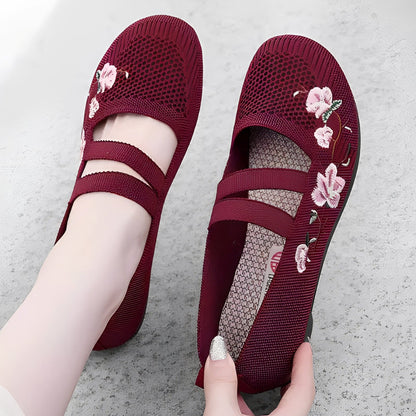 Jazmin - Comfortable and breathable women's shoes with embroidery