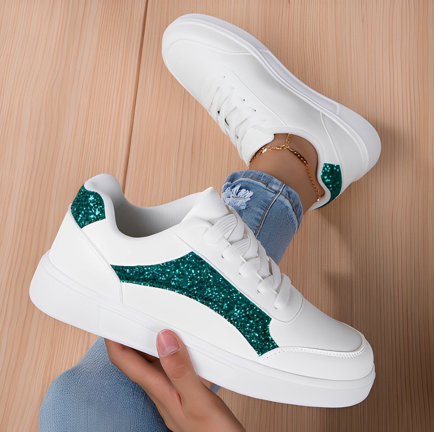 Rexanne - Trendy women's sneakers made of PU leather