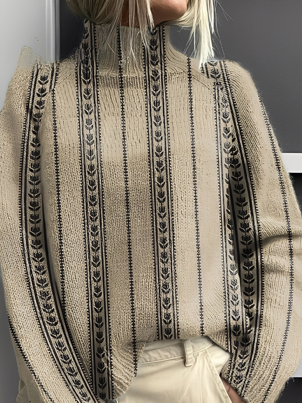 Giselle - Modny, kolorowy sweter z golfem dla kobiet