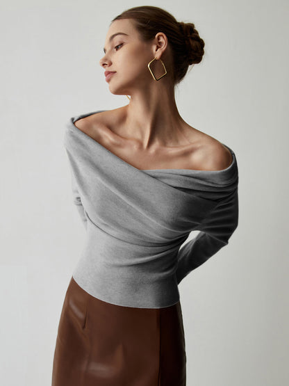 Yasmin – knitted top with off-shoulder neckline