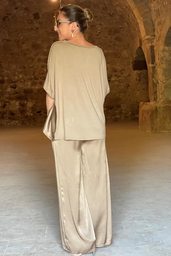 Brittany - Satin Eleganz Kollektion