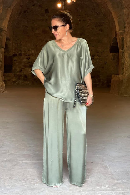 Brittany - Satin Eleganz Kollektion