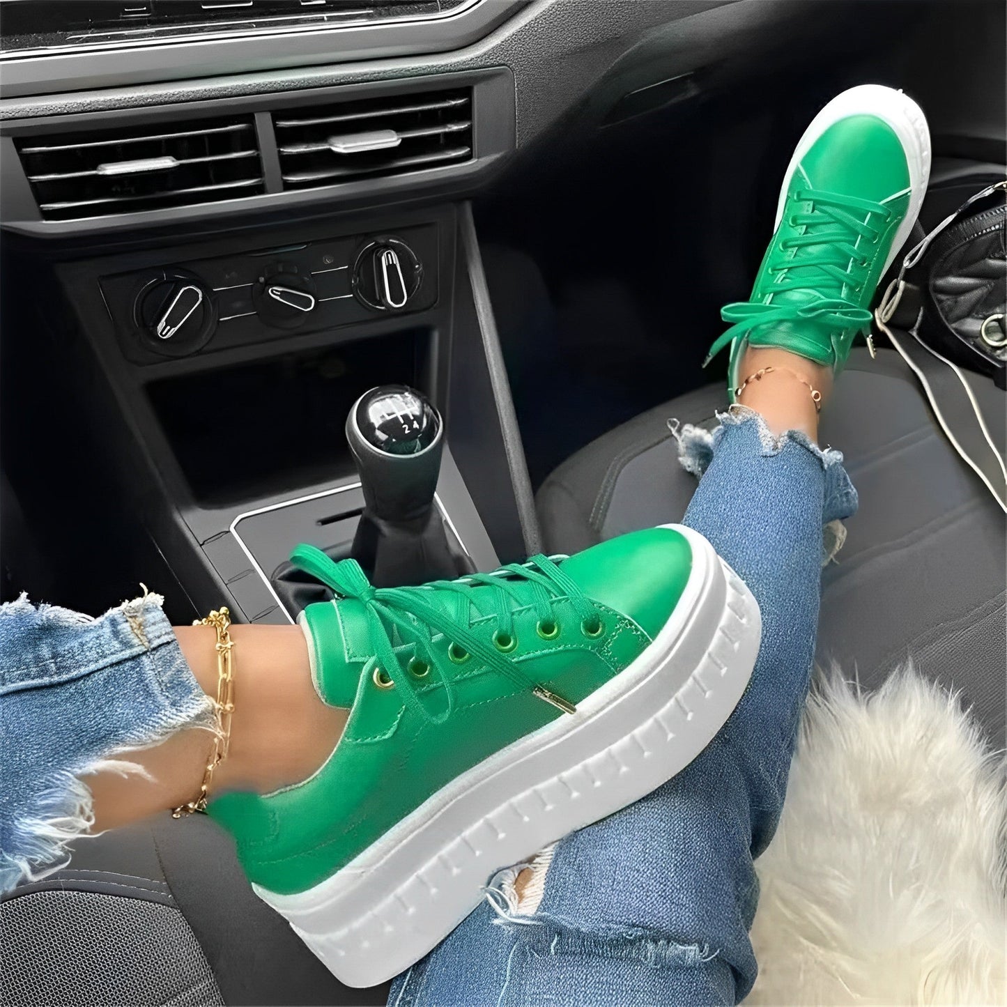 NovaGlide - Große, bequeme Sneakers mit Polsterung