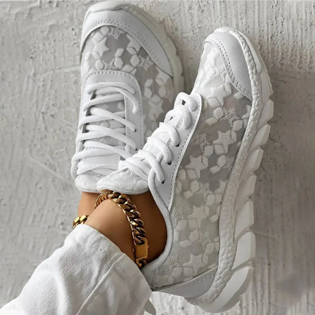 Jonas – Comfortable, breathable shoes