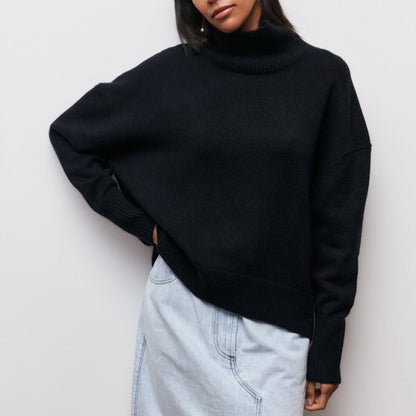 Berenice – Pullover with high collar