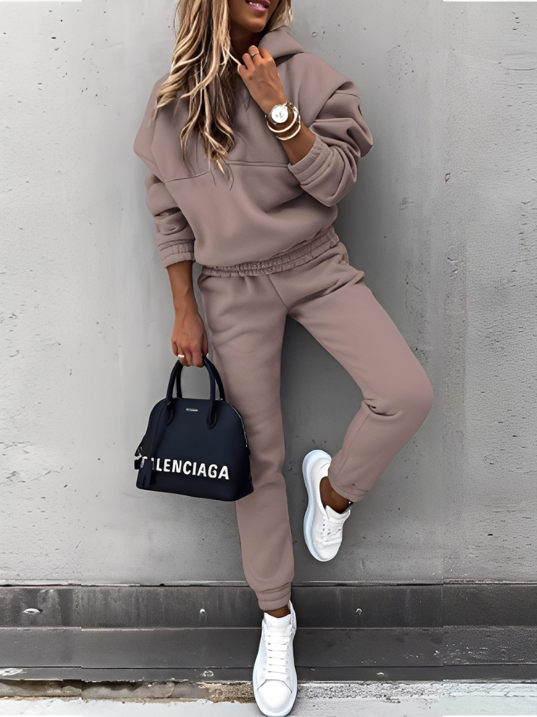 Dianna - Ensemble de jogging tendance pour femmes avec capuche