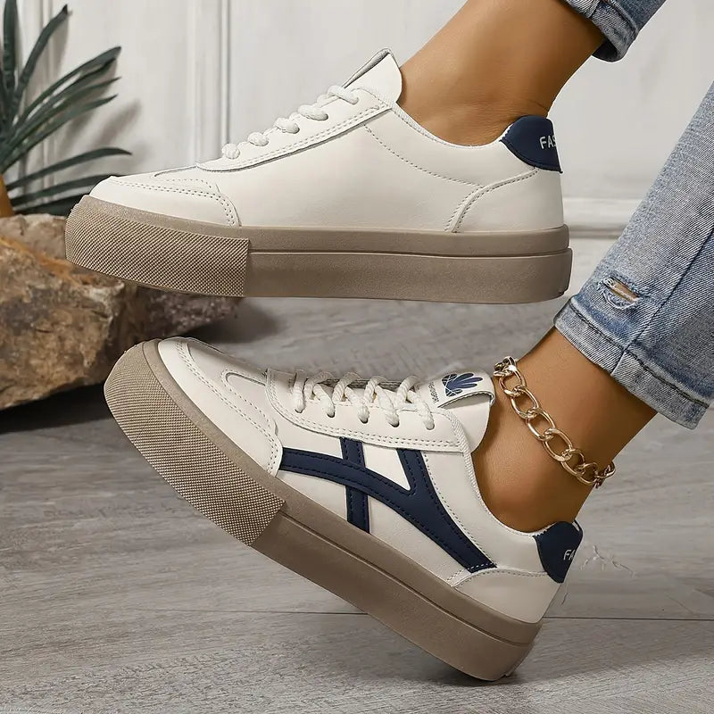 Naomi - Damen Plateau-Sneaker im Vintage-Stil