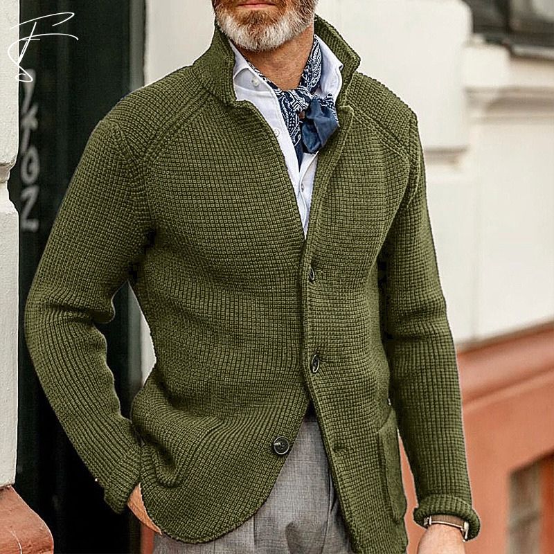 George – Traditional Men's Cardigan