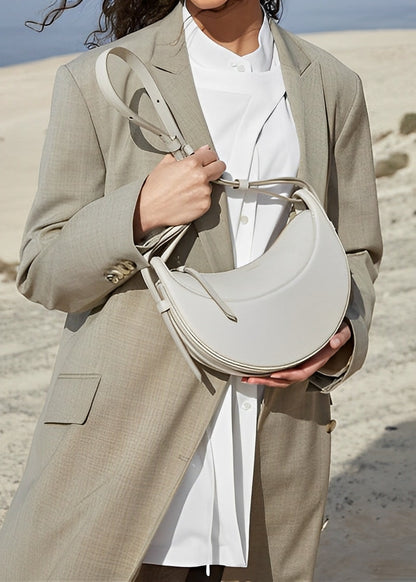 Oralie - Elegancka torebka na ramię w kształcie półksiężyca dla kobiet