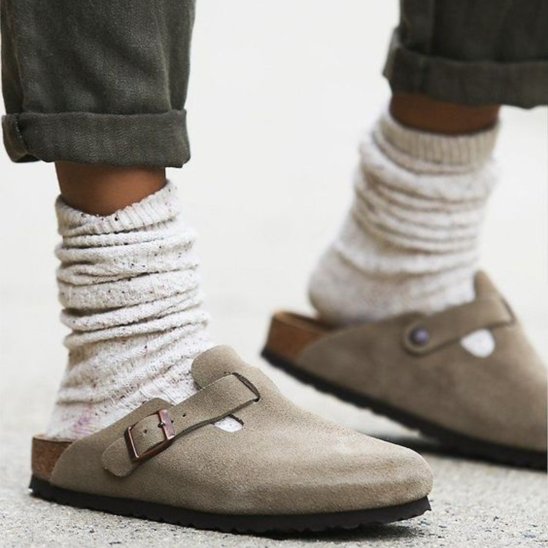 Dario – Clogs aus Wildleder