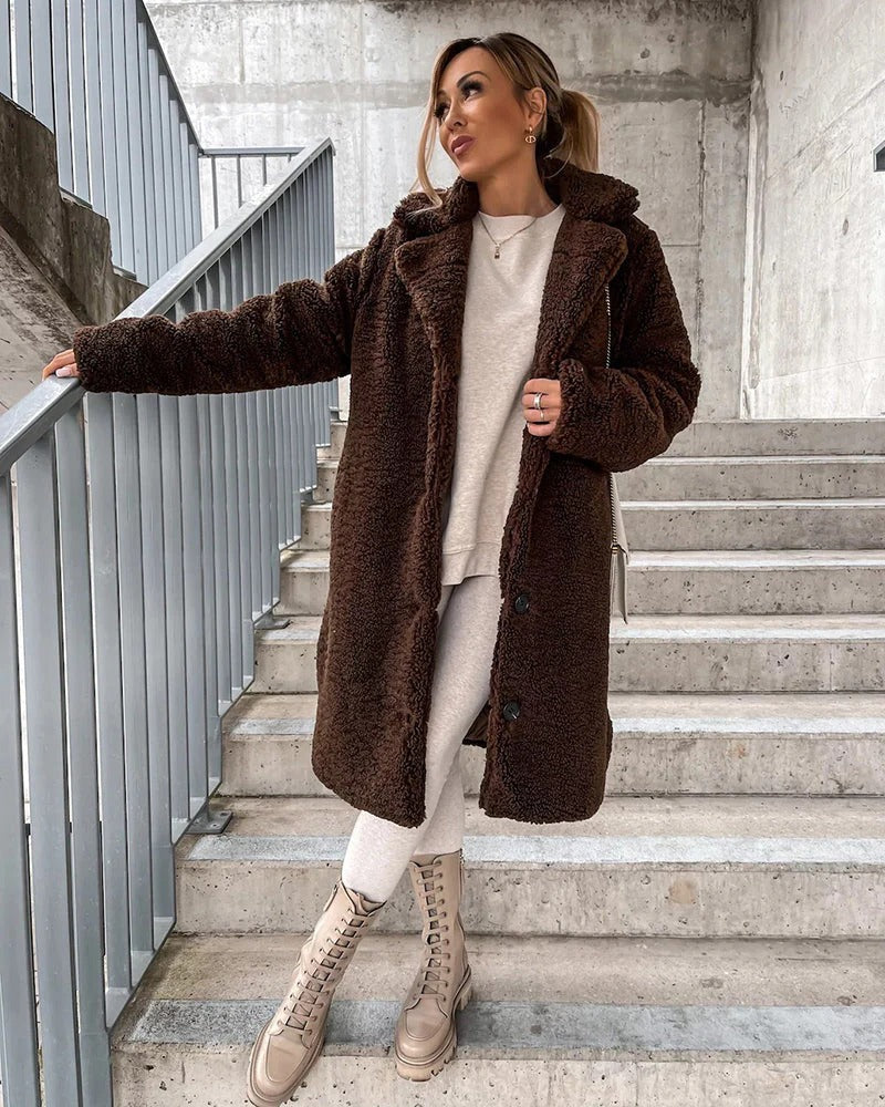 Georgiana - Schicke Damenjacke aus Kunstfell