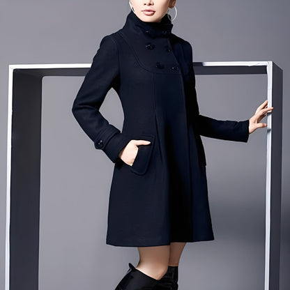 Maree - Comfortable women's coat with hood and side pockets