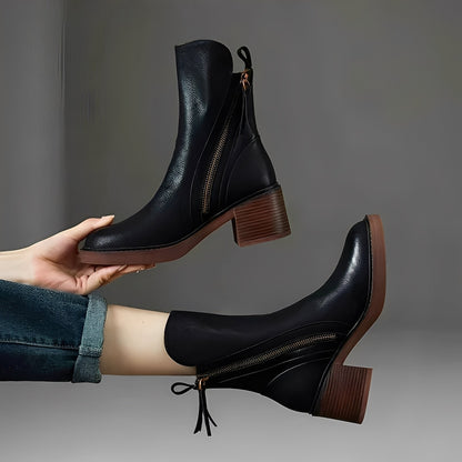 Destini - Elegant leather ankle boots for women