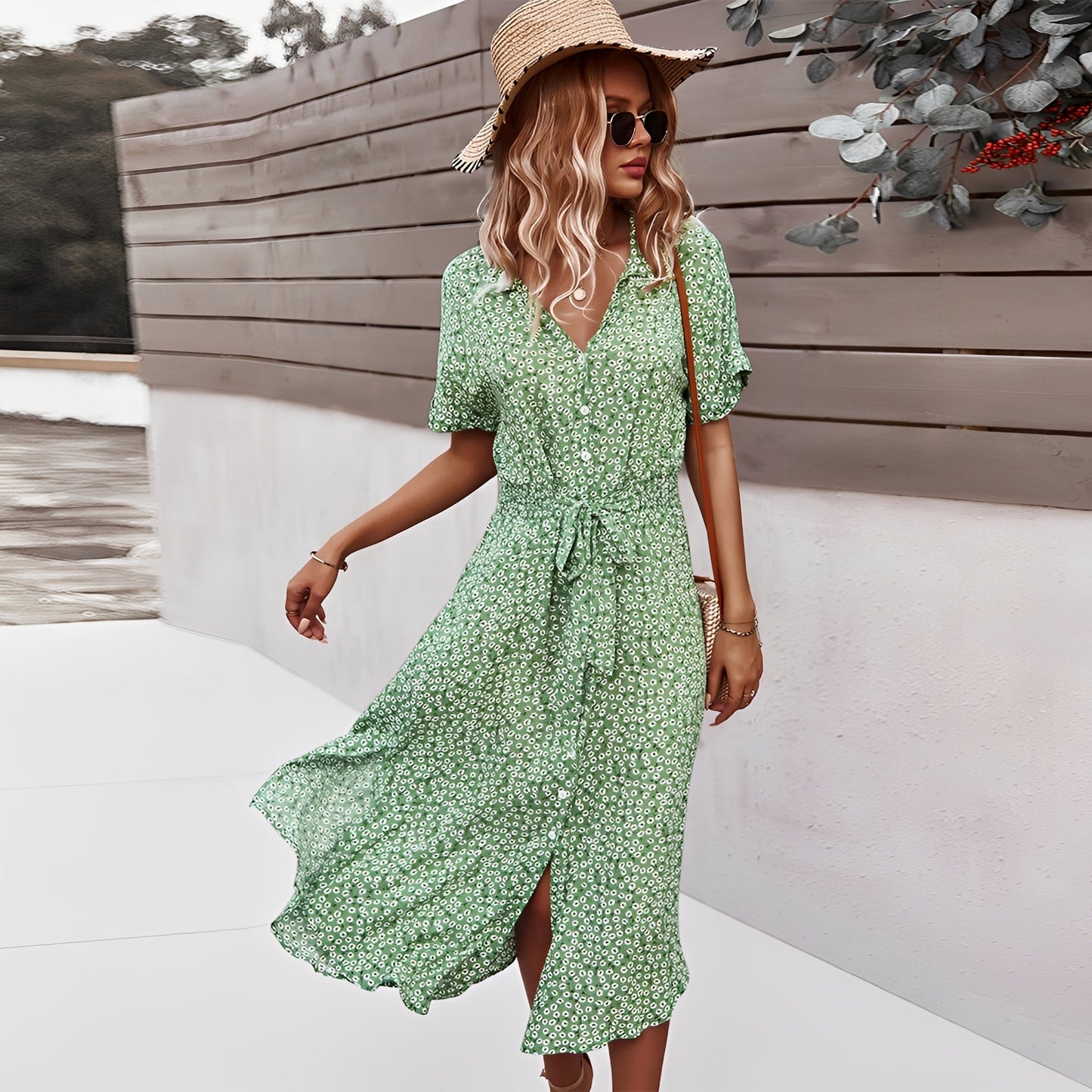 Lily – Modisches Blumiges Midi-Kleid