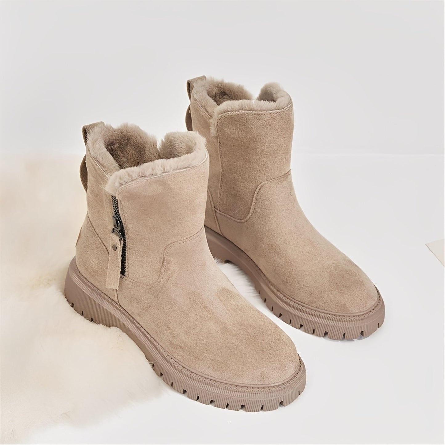 Raschelle - Fashionable, lightweight women's boots with fleece lining