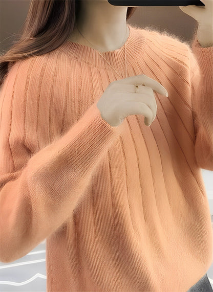 Cornelia - wygodny, luźno skrojony damski sweter z kaszmiru