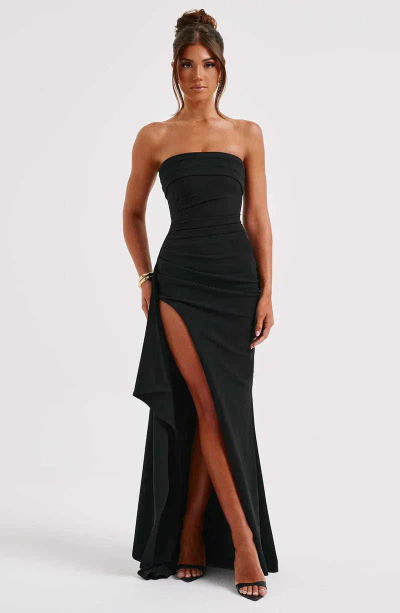 Ellaria - Schulterfreies, Verdrehte & Elegantes Maxikleid